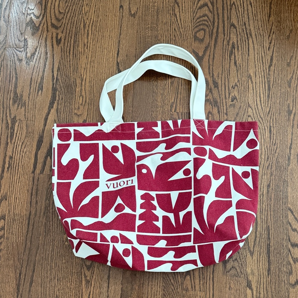 Vuori Burgundy and White Graphic Tote